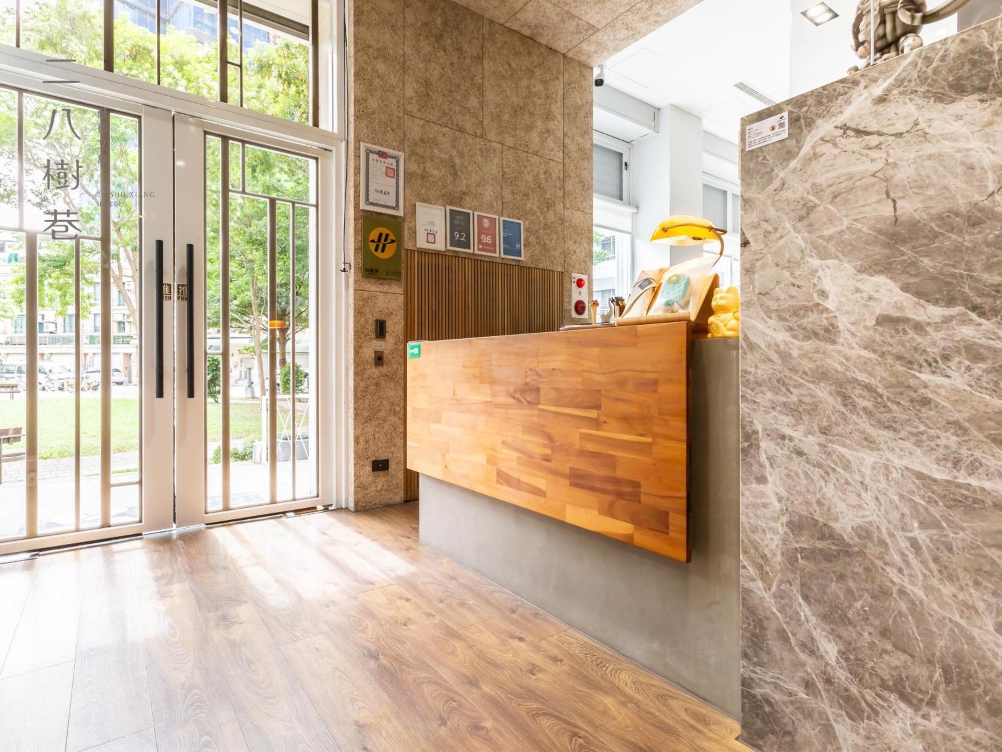 28 Shu Xiang Hotel Taichung Exterior photo